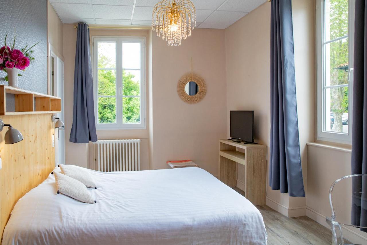 Hostellerie Du Parc Cambo-les-Bains Eksteriør billede